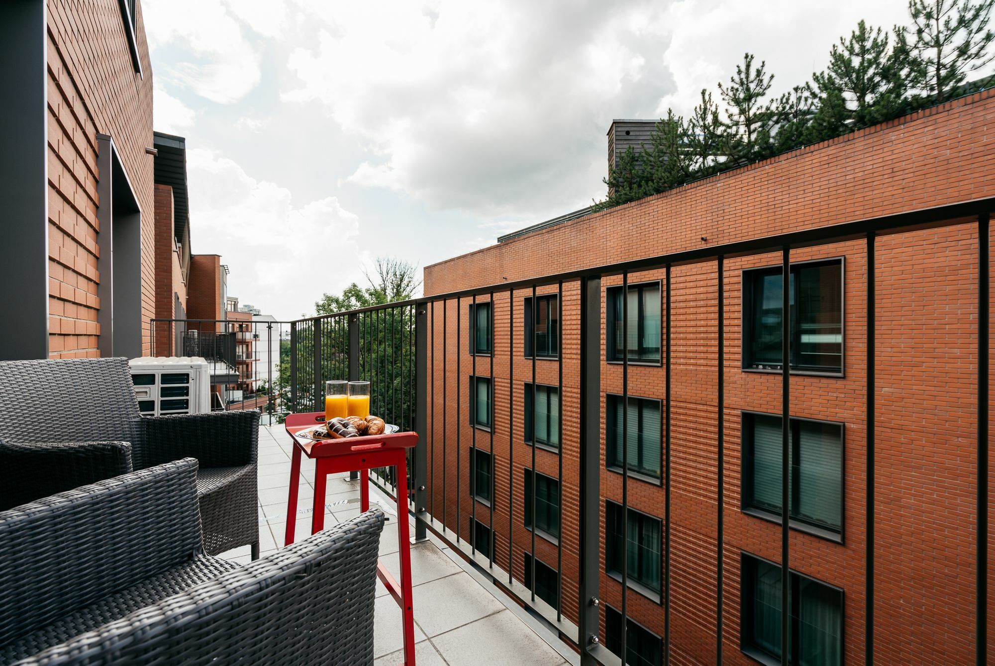 Soho Apartment By Loft Affair Краков Экстерьер фото